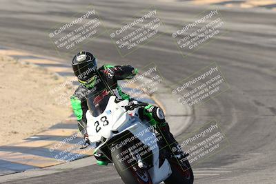 media/Dec-07-2025-CVMA (Sun) [[3e7d2de5dc]]/Race 7-Formula Lightweight Twins Shootout/